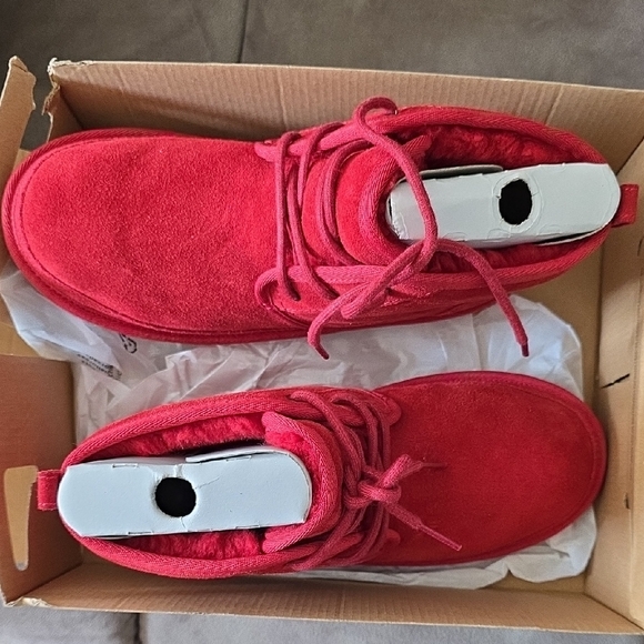 UGG Red Sole Boots - Picture 2 of 4
